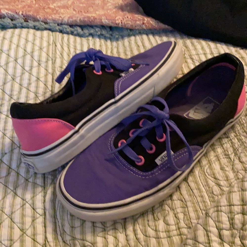 Vans women’s shoes 7.5